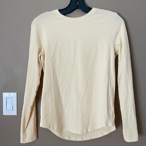 Love long sleeve size 4 lululemon